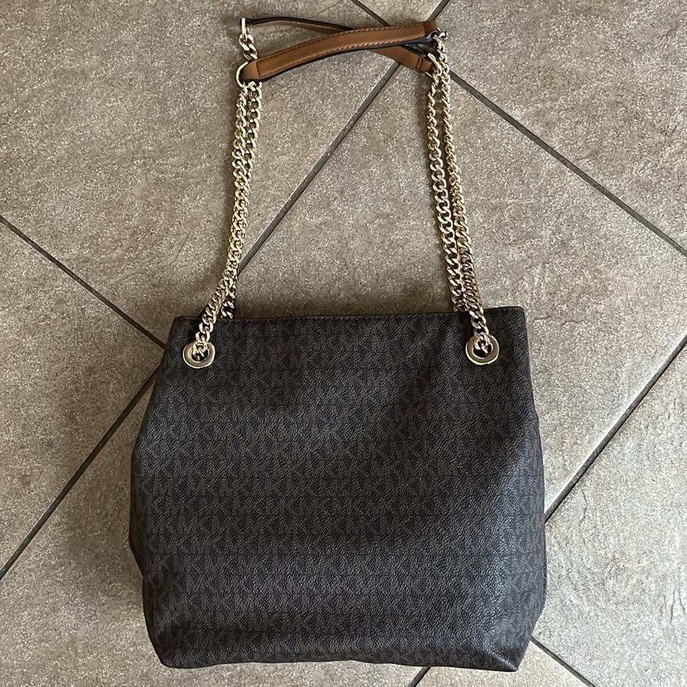 Brown Michael Kors Jet Set Shoulder Bag - Picture 2 of 8